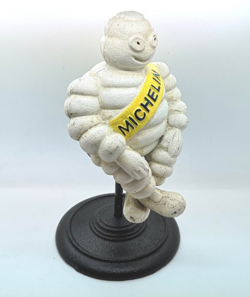Michelin Man Bibendum Sitting Mascot Vintage Cast Iron Advertising Figurine 28cm