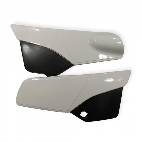 Yamaha DT125 DT175 Pair Of Side Panel Covers 18G-21711-00 - 18G-21721-00 White