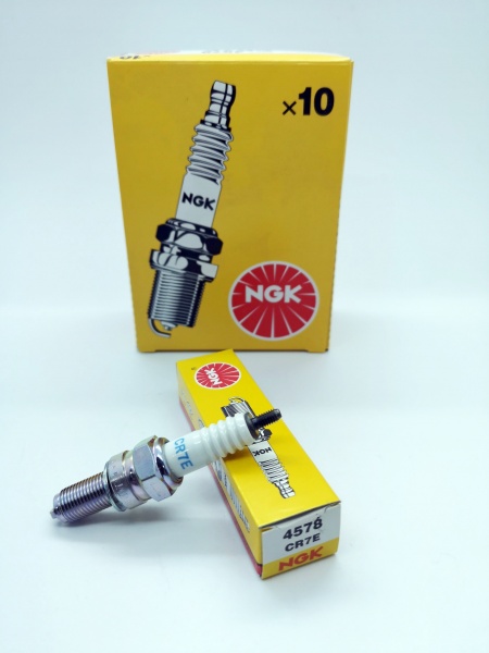 Genuine NGK Copper Core Spark Plug CR7E Stock: 4578 Made In Japan Not India