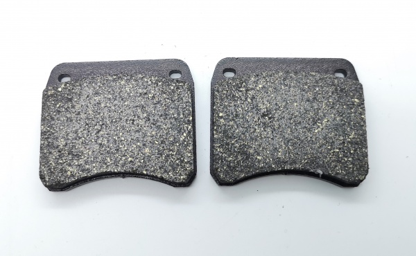 Ferodo Platinum Brake Pads Triumph T140 Bonneville T150 T160 BSA A75 FDB242P 99-2769